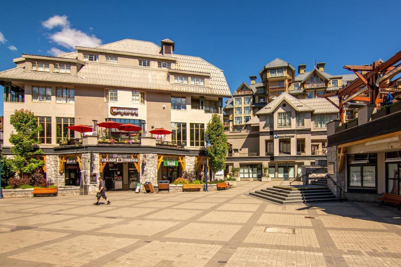 Whistler Village Centre By Latour Hotels And Resorts Extérieur photo